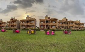 Moonlight Nature Resort & Swimming Pool